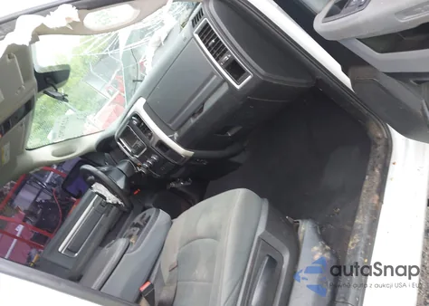 2017 Ram 1500 Slt 4X4 6'4 Box from USA, damaged, VIN 1C6RR7GG9HS736595